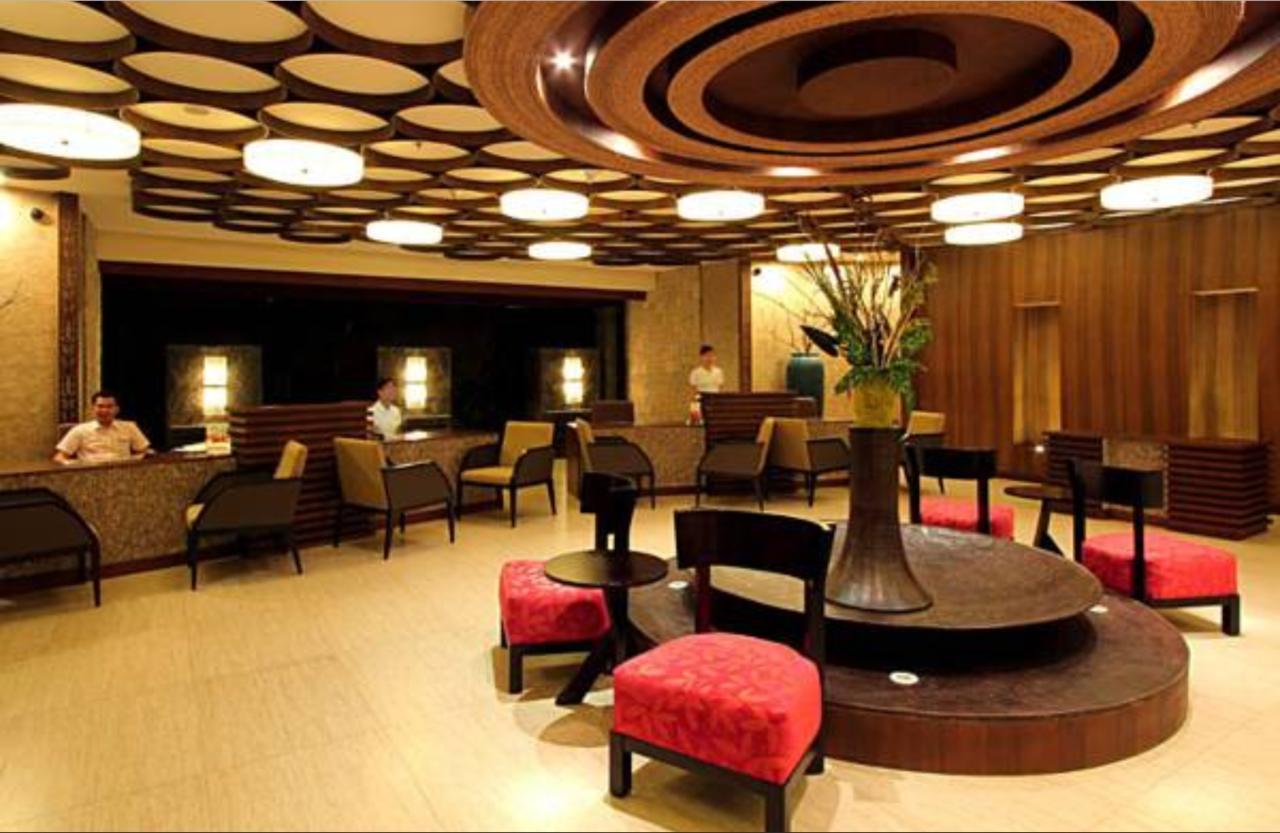 The Bellevue Resort Panglao Exterior foto The lounge at the airport